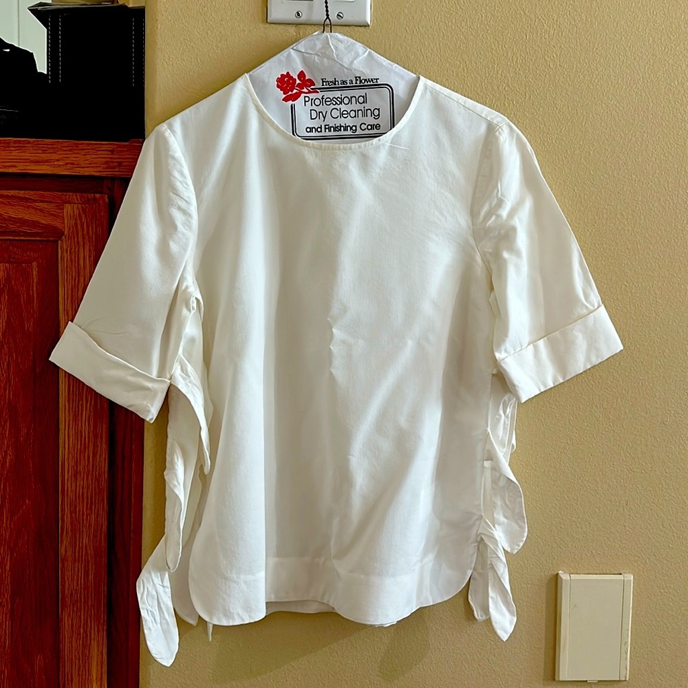NWOT Club Monaco blouse with side ribbons